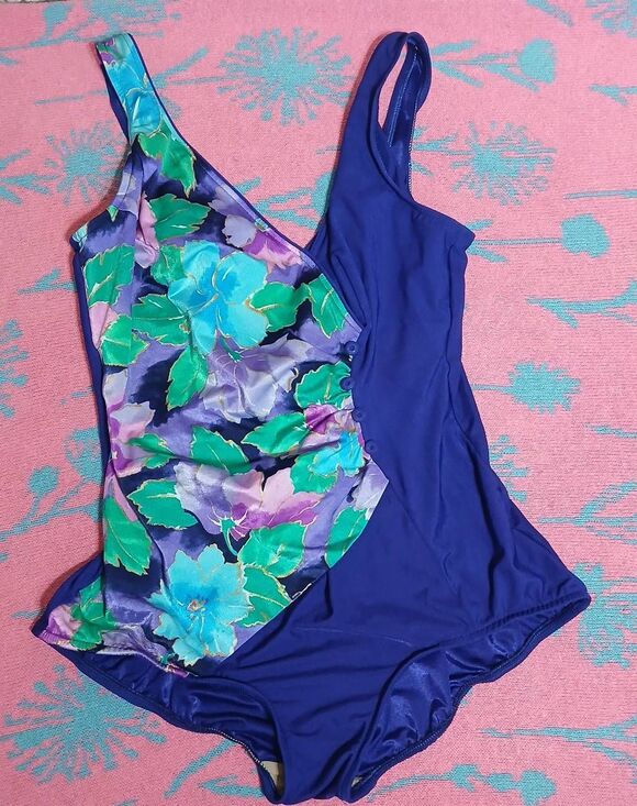 Maxine of Hollywood Other - Vintage 80's Maxine of Hollywood womens size 18 one piece swimsuit green multi